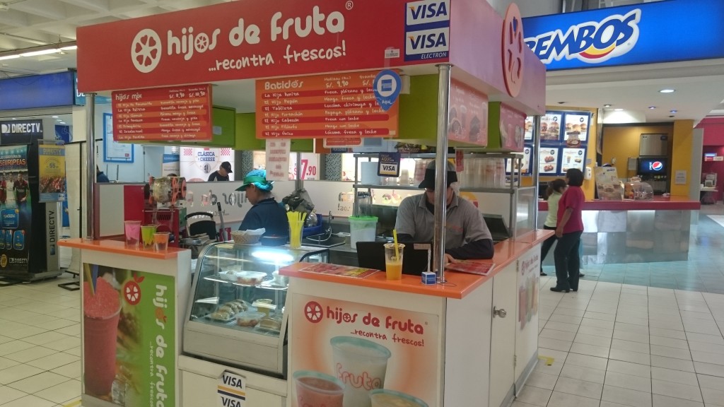Hijos de fruta (Plaza Vea óvalo Higuereta)