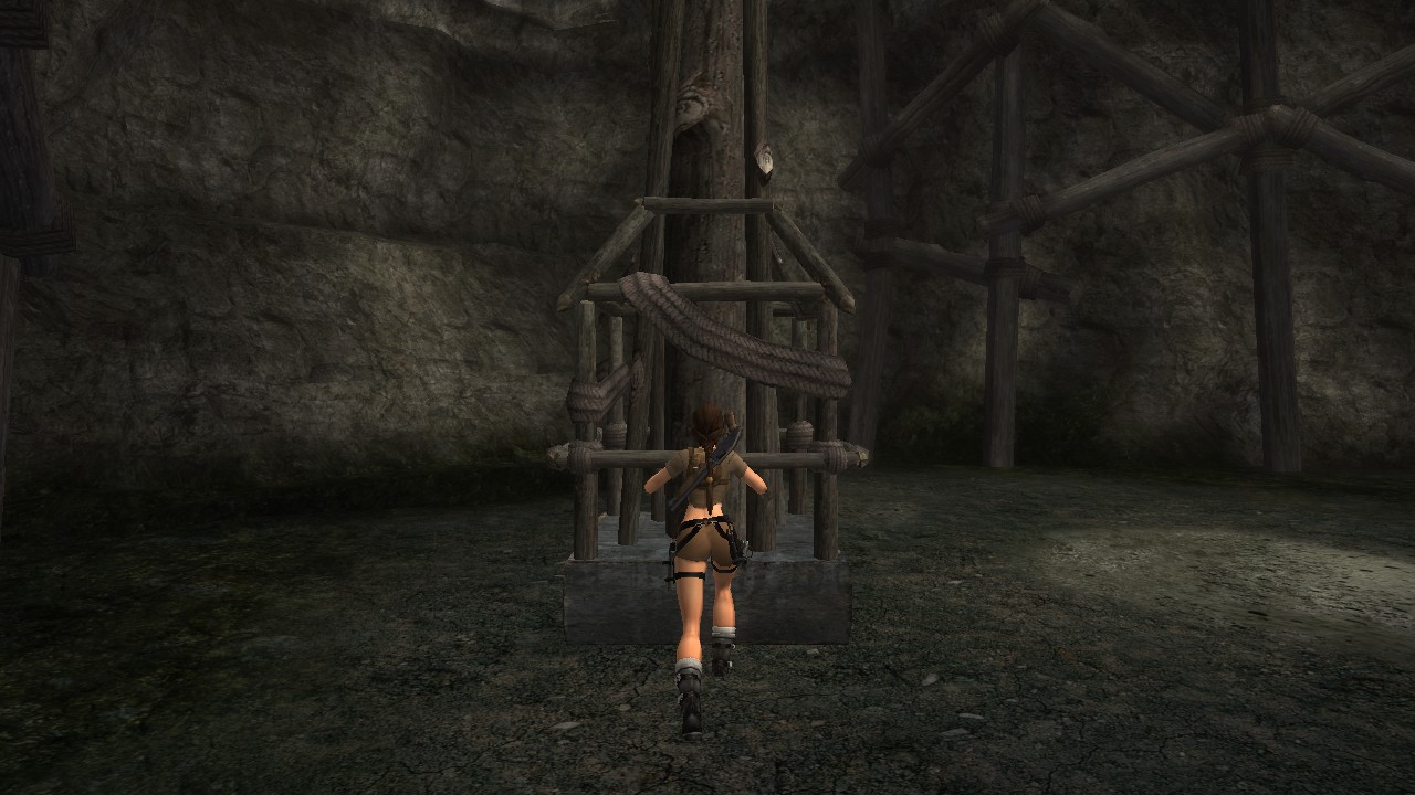 La nueva Lara ahora es superfuerte, puede empujar columnas y cosas abstante más grandes que ella